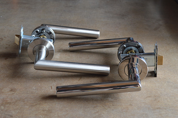 STAINLESS LEVER HANDLE typeB