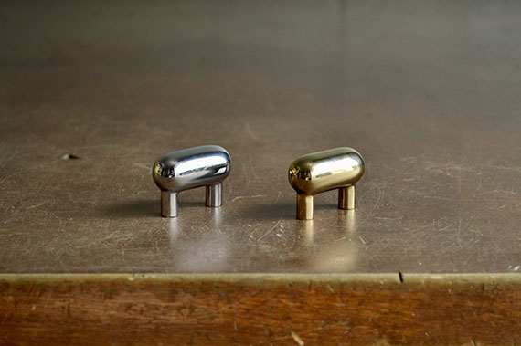 Oval Knob
