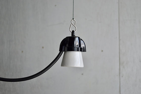 Bakelite & Porcelain Pendant Socket
