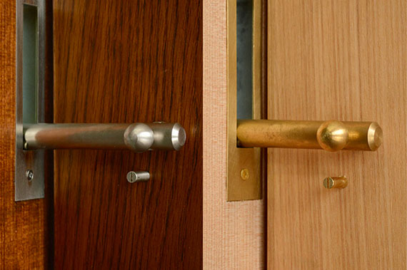 BRASS TURN LOCK